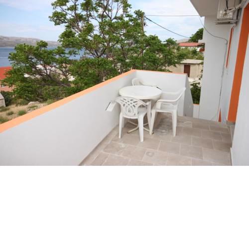 Apartment Metajna 6421a
