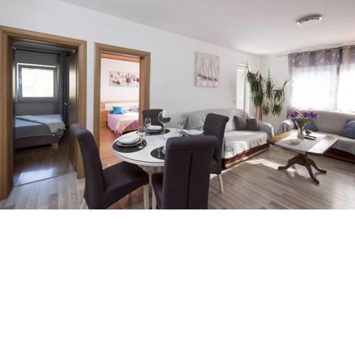 Apartment Mikas