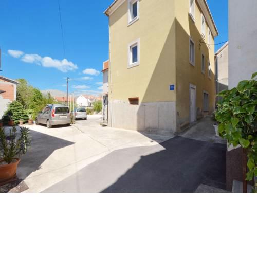 Apartment Milan