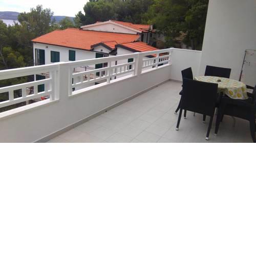 Apartment Mimice 2774b