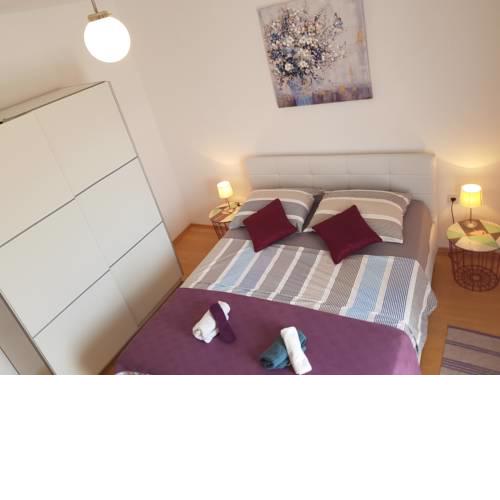 Apartment Mira