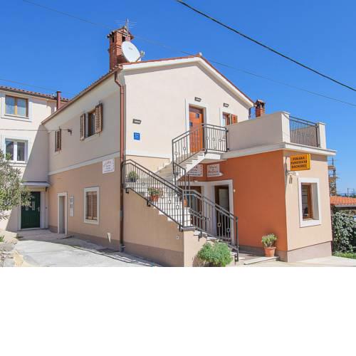 Apartment MIRA