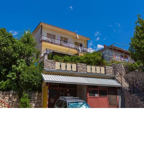 Apartment Mira