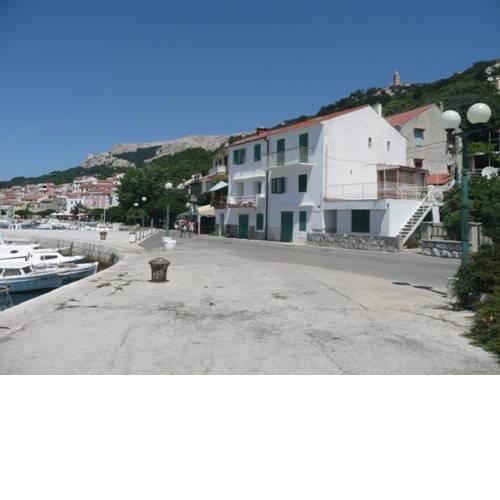 Apartment Mira