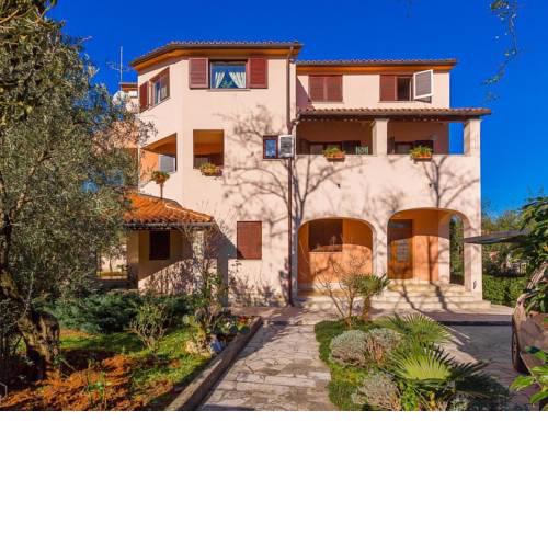 Apartment MIRIANA