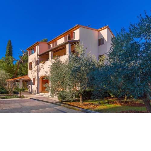 Apartment MIRIANA