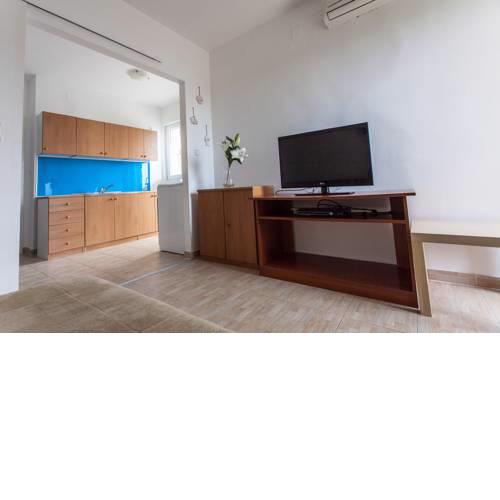 Apartment Miro - Novalja