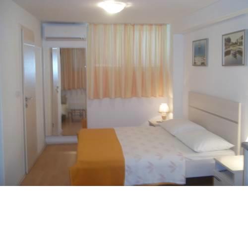 Apartment Miro
