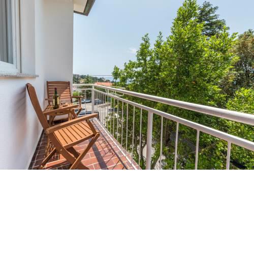 Apartment Mladen