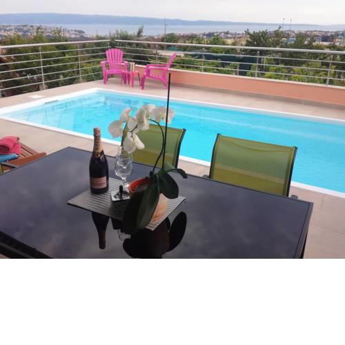 Apartment MM with private Pool