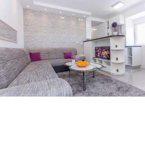 Apartment Mojaš