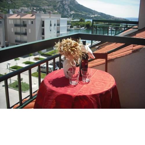 Apartment Natali Omis