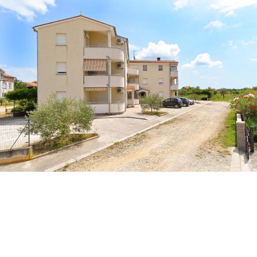 Apartment Natasa 1718