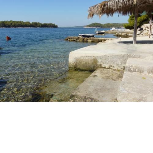 Apartment near sea Marinovic