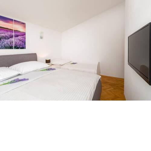 Apartment Neare the Beach and Old Town 1