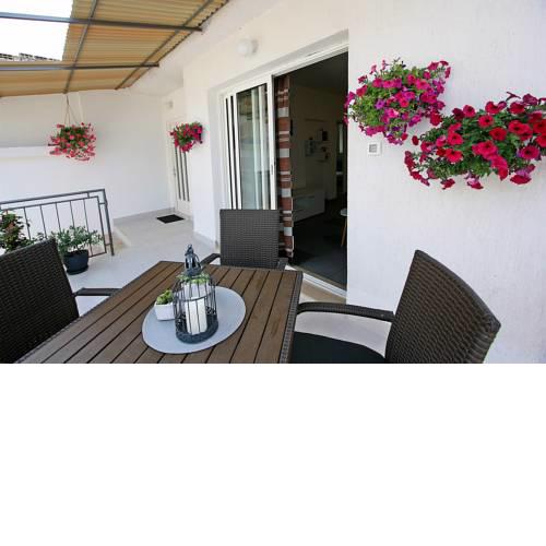 Apartment Nika