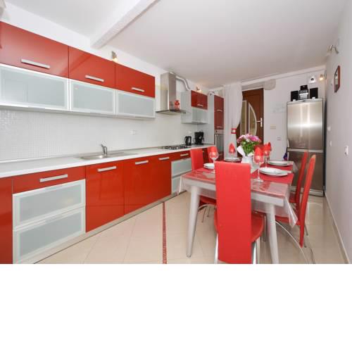 Apartment Nikolina
