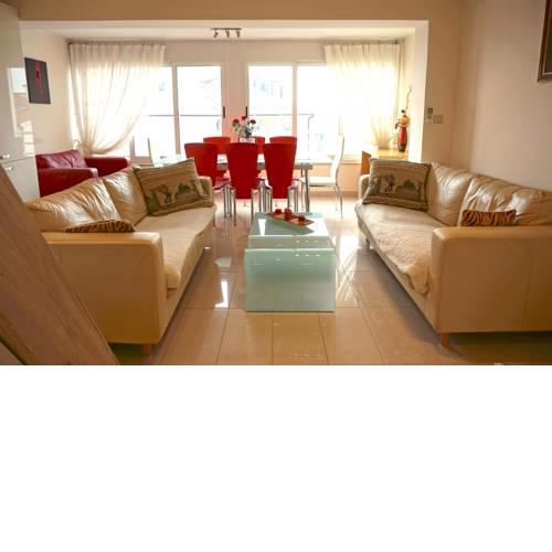 Apartment Nina
