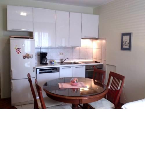 Apartment Nina