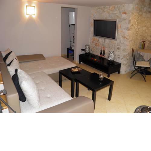 Apartment Nina