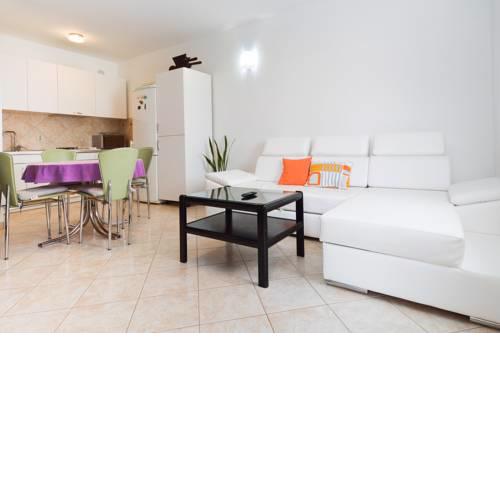Apartment Nina