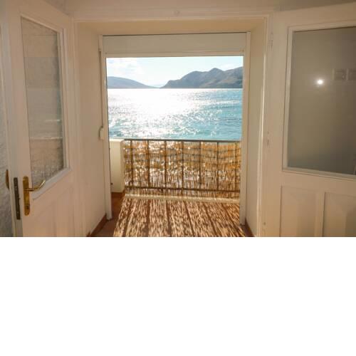 Apartment Nora by the Beach