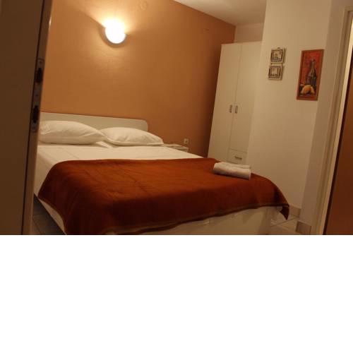 Apartment Novalja 13033b