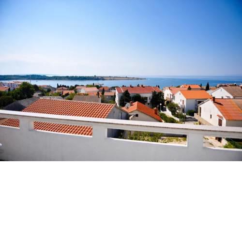 Apartment Novalja 211e