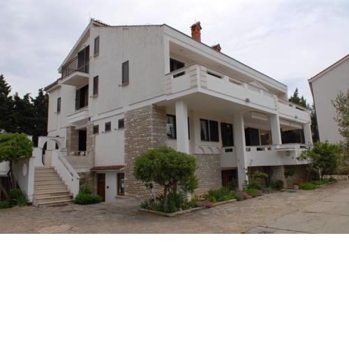 Apartment Novalja 213a