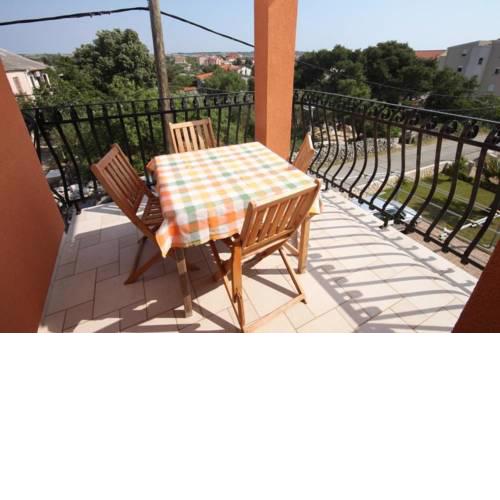 Apartment Novalja 3299b