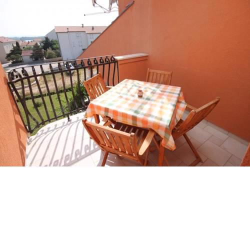 Apartment Novalja 3299c