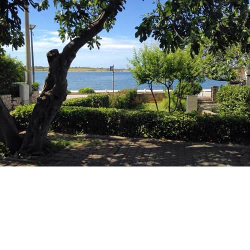 Apartment Novalja 4067b