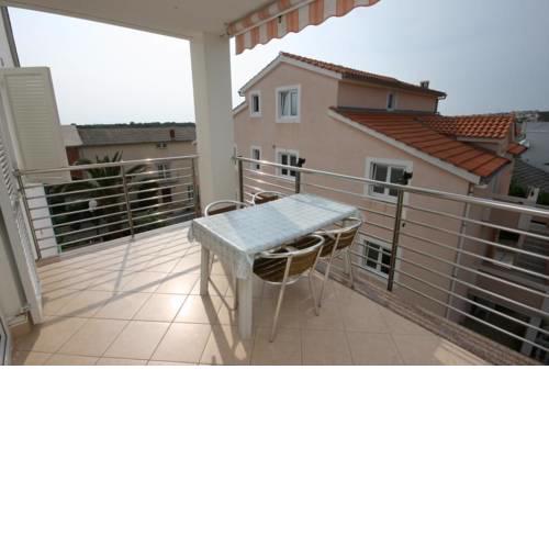 Apartment Novalja 6398e