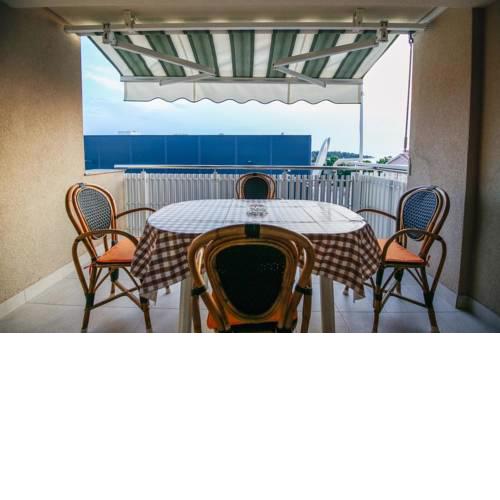 Apartment Novalja 6482b