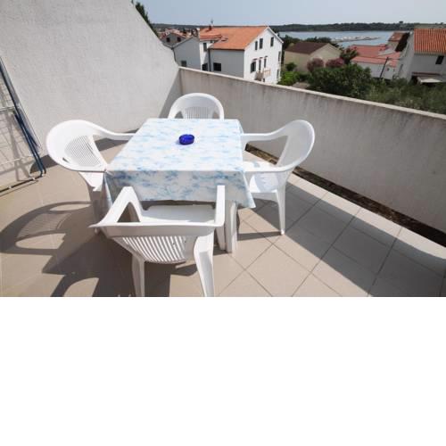 Apartment Novalja 6552b