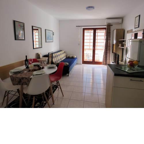 Apartment Novalja Summer