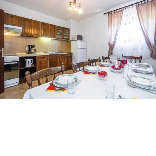Apartment Novo Naselje II