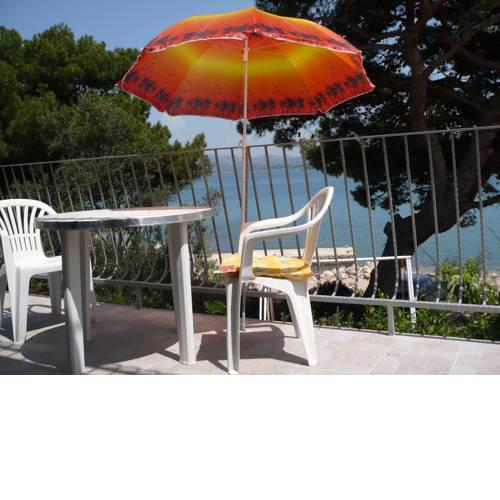 Apartment Obala Petra Kresimira IV 1