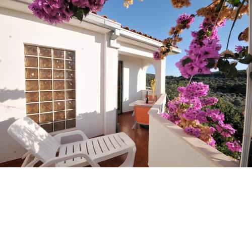 Apartment Okrug Donji 13732a