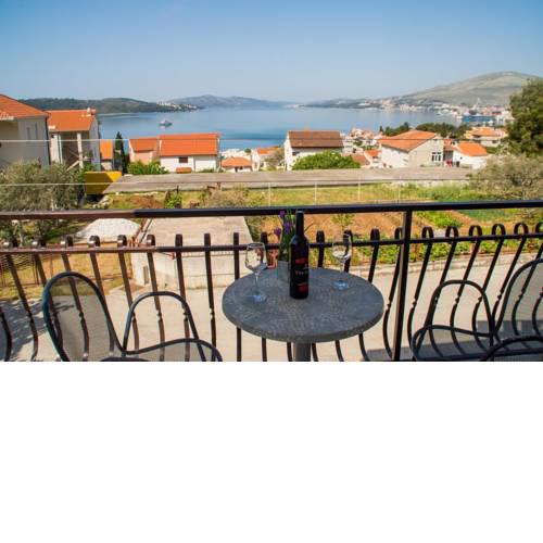 Apartment Okrug Gornji 16325c