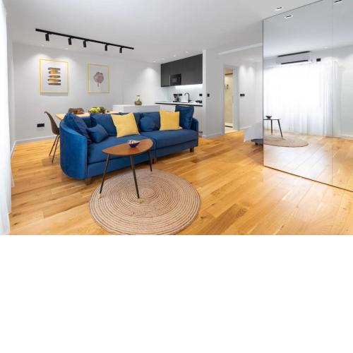 Apartment Old Town Finesse