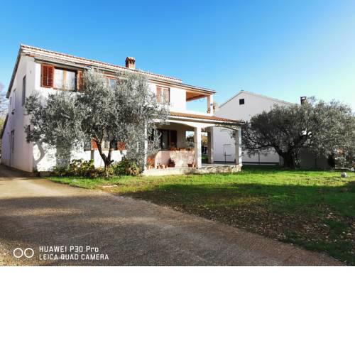 Apartment olive garden view 4 plus 2, 100 square meters