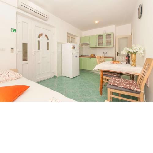Apartment Omis 14422a