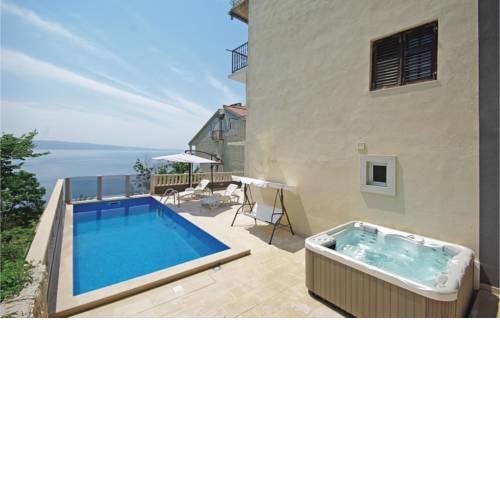 Apartment Omis 8