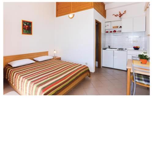 Apartment Omis with Sea View IV