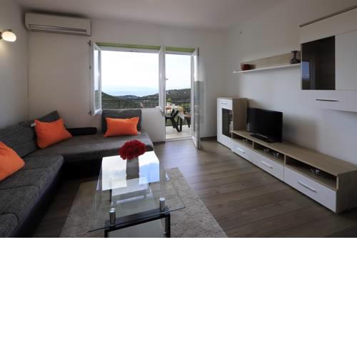 Apartment on the Hill