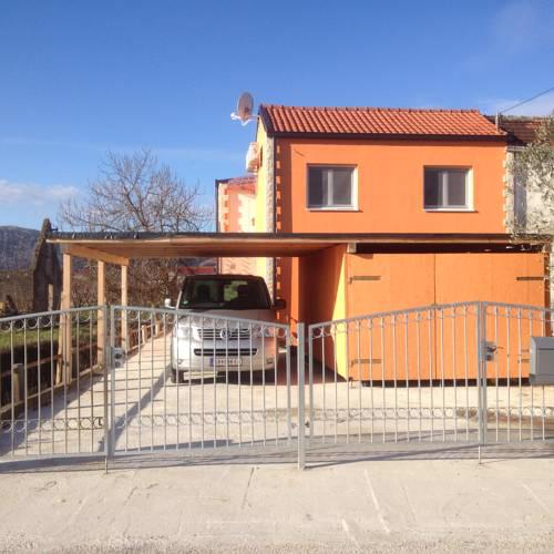 Apartment Opuzen 1