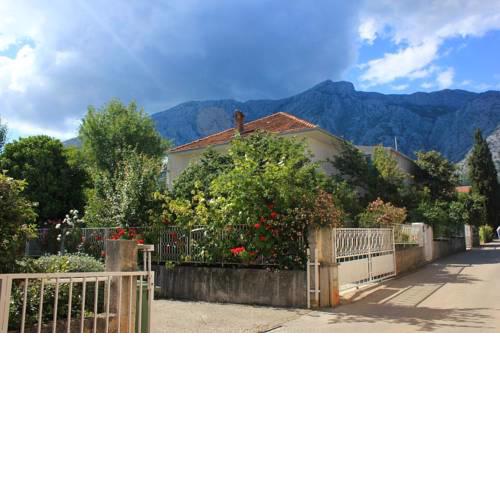 Apartment Orebic 10093b