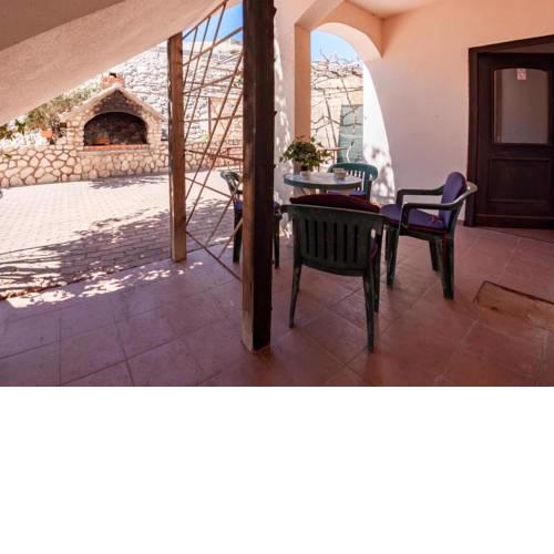Apartment Pag 13355a