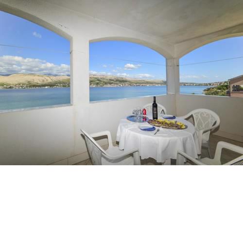 Apartment Pag 15670a